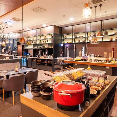 Courtyard By Marriott Vilnius City Center Bagian luar foto