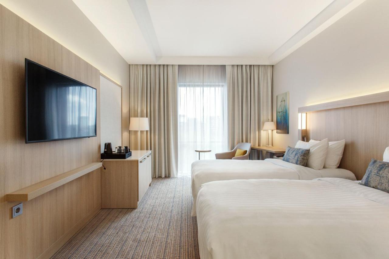 Courtyard By Marriott Vilnius City Center Bagian luar foto