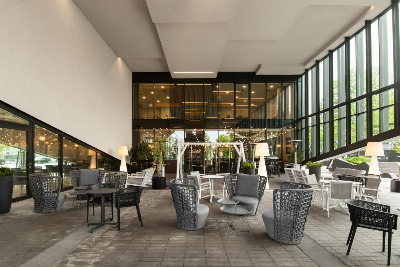 Courtyard By Marriott Vilnius City Center Bagian luar foto