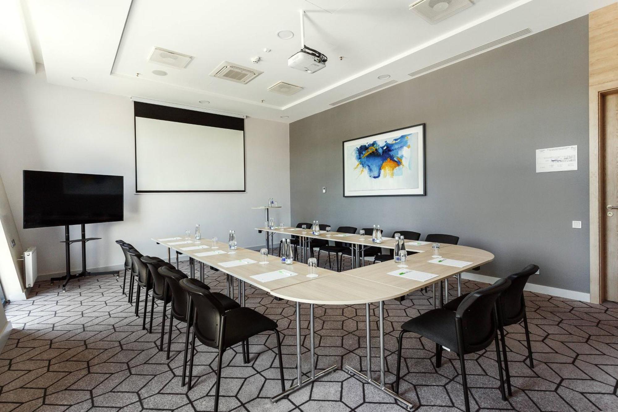 Courtyard By Marriott Vilnius City Center Bagian luar foto
