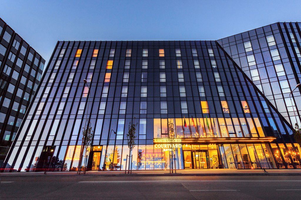 Courtyard By Marriott Vilnius City Center Bagian luar foto